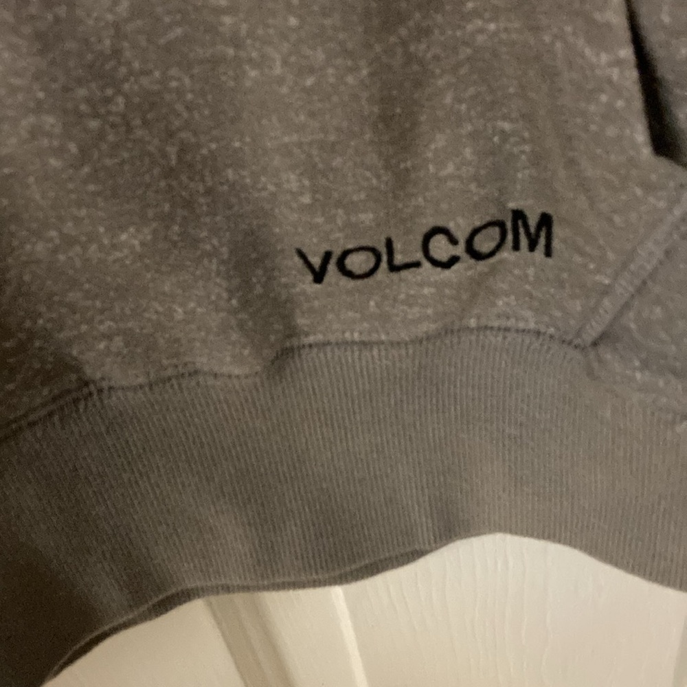 3/$20 bundle and save… 
Cute pullover large - Picture 6 of 11